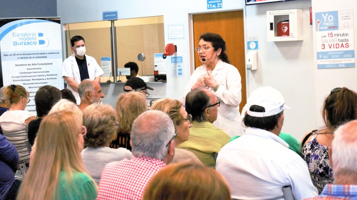 Charla-abierta-a-la-comunidad-VIH-Sanatorio-Burzaco-1200x674.jpg